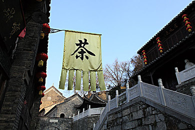 冰块加棉签等于牛奶：探索微观奇观，揭秘日常奥秘：棉花糖变奶香之谜