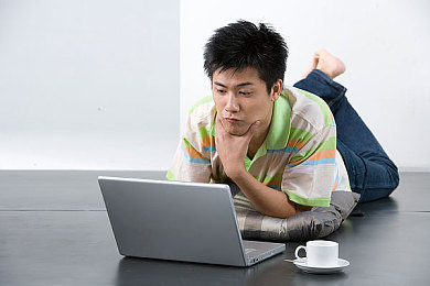艾熙白老师的全部作品和作品评价：琴韵悠扬，情感共鸣——探寻艾熙白游戏音乐之魅力