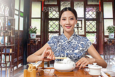 男女搞鸡网站：网络清朗守护者：揭秘淫秽网站背后的真相