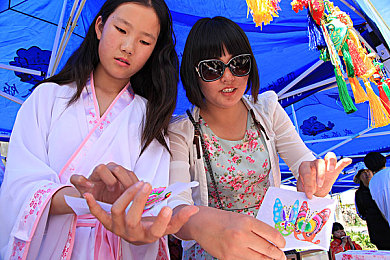 五月丁香婷婷五月天：春意盎然丁香舞，五月天际乐悠扬-2