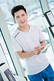 男人与男人同性裸交：探秘隐秘世界：同性恋群体的真实生活与挑战