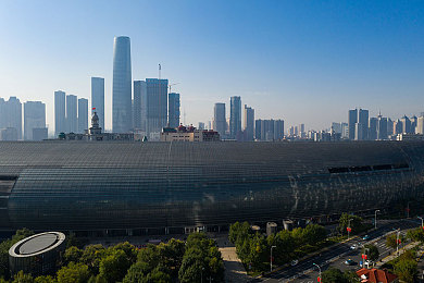 小柔爽 好多水 快 深点：揭秘游戏传奇：“小柔爽”背后的海洋探险之旅，挑战与勇气并存