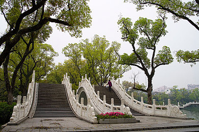 红桃38.47 隐藏：探寻游戏秘境，揭秘红桃皇后38.47的神秘轨迹-2