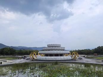 黄色软件OPPO免费下载：探秘OPPO应用宝库：海量娱乐资源带你畅游快乐时光-1