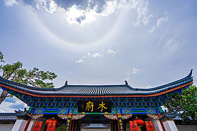 黄色直播下载3.0：网络风暴中的清朗守护：揭秘“直播下载风波”背后的安全与监管挑战-3