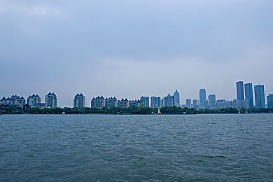 亚一区二区：区域携手共进，共建美好未来谱新篇-3