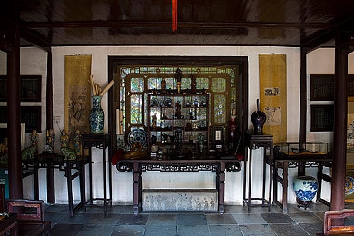 www.黄色：揭秘神秘网站：丰富内容与极致体验，带你探索“www.黄色”独特魅力-3