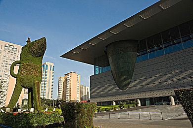 成人APP福利导航：解锁成人娱乐新天地，精选导航助你畅游安全乐园