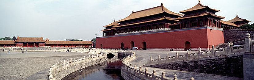 不知火舞被三个小孩：游戏角色模仿风波：安全意识培养刻不容缓，共筑儿童安全乐园-2